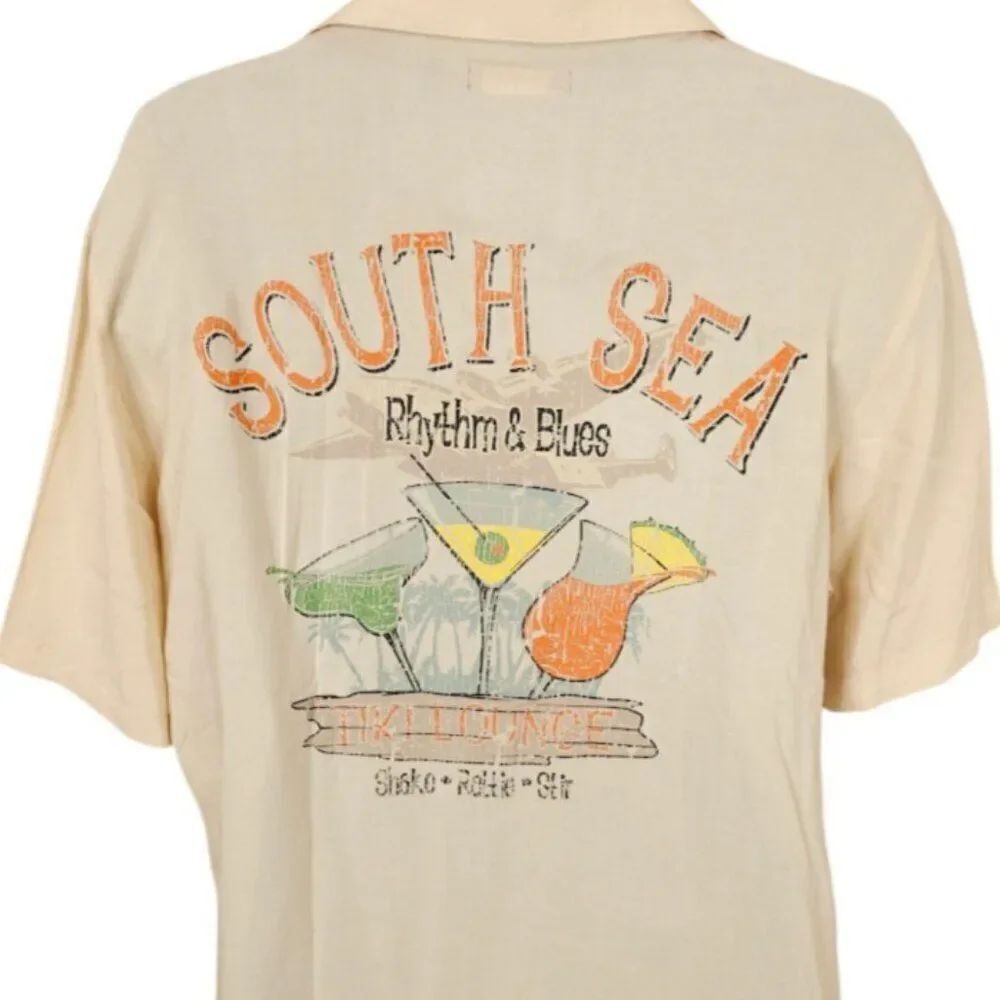 Tiki Lounge Camp Shirt Mens Size Medium Beige South Sea Rhythm & Blues